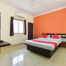 OYO 43302 Hotel Sargam, 巴拉马蒂 — 照片 2