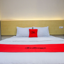 RedDoorz near Kawasan Industri Batang, 巴塘 — 照片 5