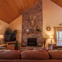 Whispering Woods Lodge-Sleeps 10 4 Bedroom Home By Redawning, Шелл Ноб — фото 2