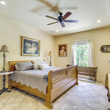 Eclectic Mandeville Home: Walk to Lakefront Park, Mandeville — photo 3
