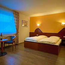 Hotel Haus Hubertus, Эльсдорф — фото 2