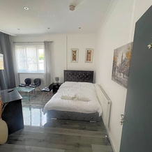 Zams Rooms, Сток-он-Трент — фото 2