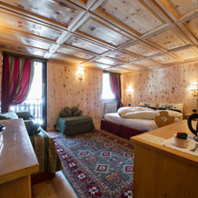 Hotel Jolanda Sport, 格雷索内拉特里尼泰 — 照片 4