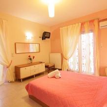 Bussiness Maisonette Getaway 5 min From the Beach, Aliveri — photo 4
