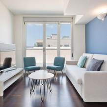 Olala Port Forum Apartments, 圣阿德里亚德贝索斯 — 照片 2