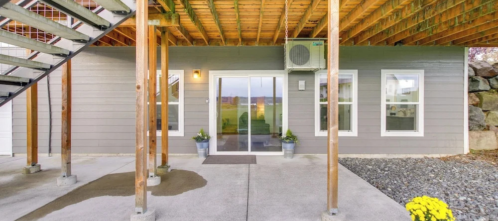 Chic & Modern Snohomish Hideaway on a Working Farm, 斯诺霍米什 — 照片 1