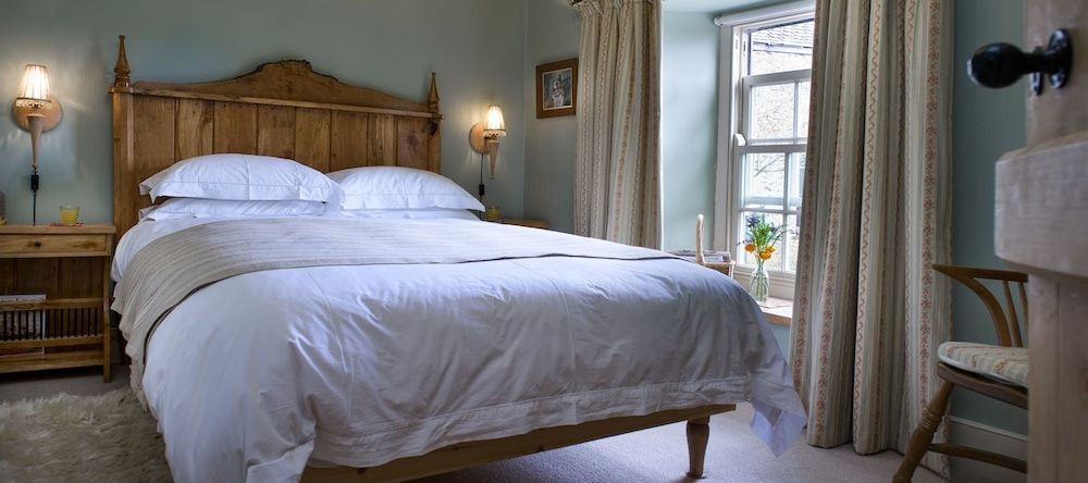 Nantgwynfaen Organic Farm B&B Wales, Llandyfriog — фото 1