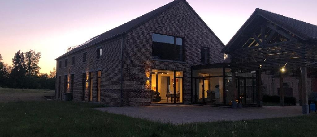 Domaine du bois d'Hez, 维莱拉维尔 — 照片 1