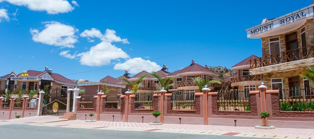 Mount Royal Villa Hotel, Иринга — фото 1
