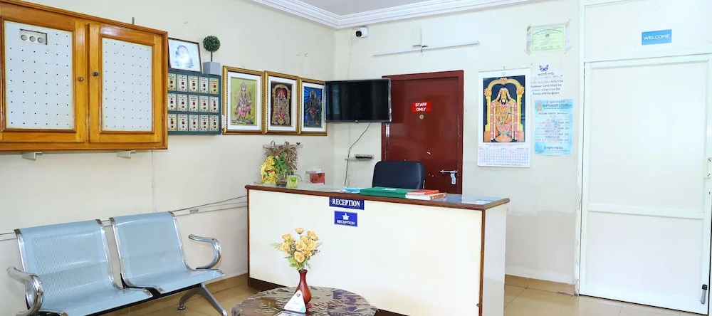 Sri sapthagiri lodge, Chirala — photo 1