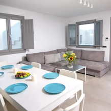 Aegean Melody Suites Santorini Deluxe Suite With Outdoor Private Heated Jacuzzi, 埃克索米蒂斯 — 照片 5