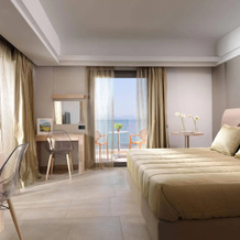 Alas Resort & Spa, 莫奈姆瓦夏 — 照片 2