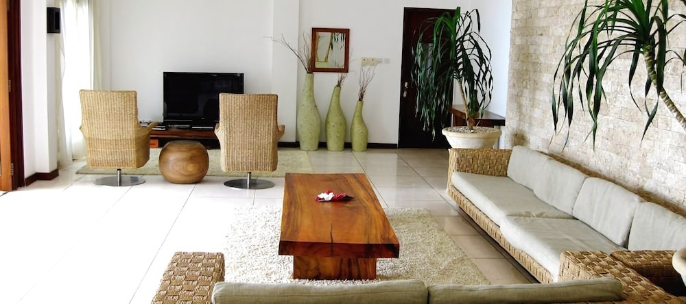 Villa Matahari Terbenam, 西切科通 — 照片 1