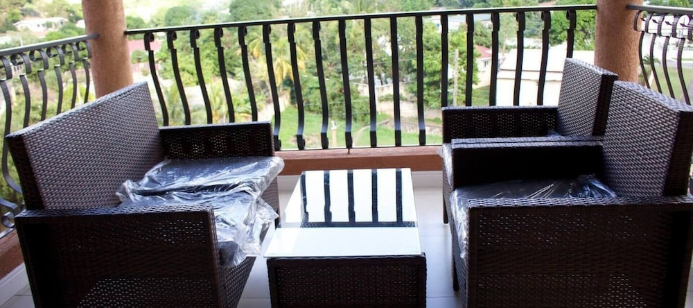 Remarkable 2-bed Apartment in Kingston, 金斯顿 — 照片 1