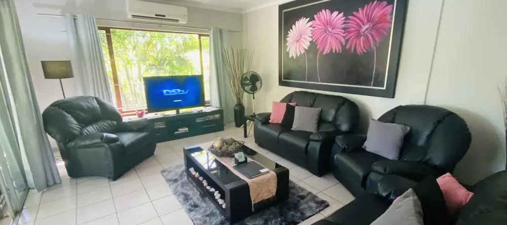 Pelican S Nest Holiday Home St Lucia, Сент-Люсия — фото 1