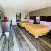 Mountain Grove Travelodge, 芒廷格罗夫 — 照片 3