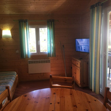 Camping la vallée de Taradeau, 塔拉多 — 照片 2