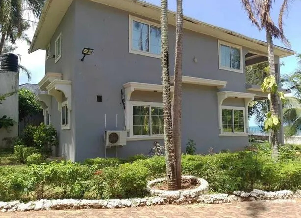 Bahia De Vera Apartments, 加鲁查 — 照片 1
