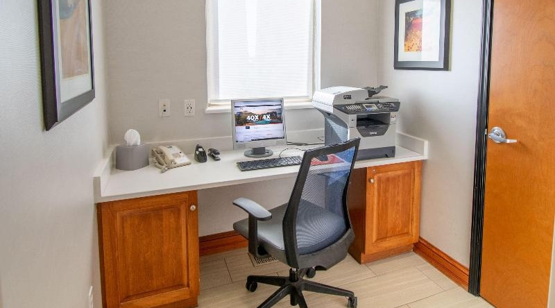Holiday Inn Express And Suites Limon I 70 Ex 359, Лимон — фото 1