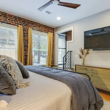 Stylish Dtwn Knoxville Condo w/ Rooftop Deck!, Knoxville — photo 5