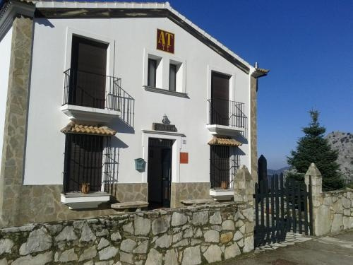 Apartamentos Rurales Sierra Alta, Бенаокас — фото 1