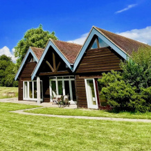 House On The Brooks South Downs West Sussex Sleeps 14, Колдуолтем — фото 3
