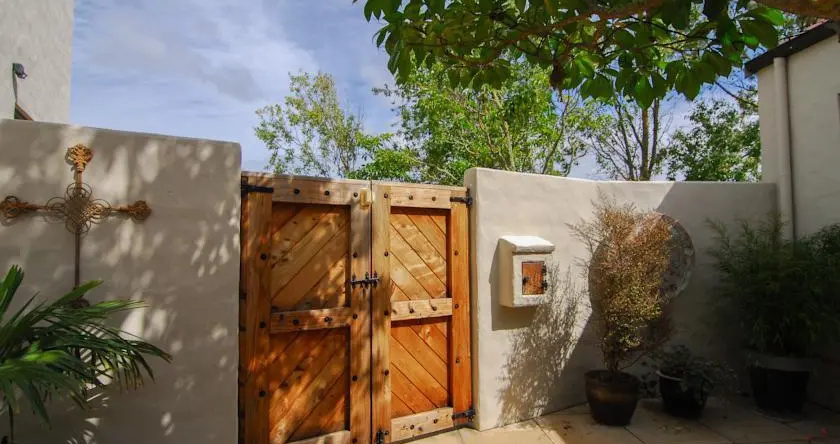 The Loft Art Studio and Premium Bed and Breakfast, Havelock North — photo 1