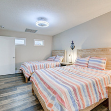Sleek Golf-front Condo With a Washer/dryer, Deck, & Central AC - dog Friendly, 圣西蒙斯岛 — 照片 4
