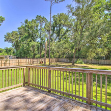 Cozy-modern Pensacola Home: Large Yard, Grill, 布伦特 — 照片 3