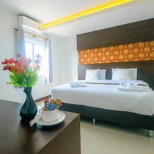 O2 Hotel Sakonnakhon, 沙功那空 — 照片 2
