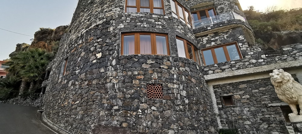 Castelo Austria - Top Floor Studio, Кальета — фото 1
