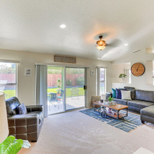 Victorville Home w/ Large Yard & Charcoal Grill!, Victorville — photo 3