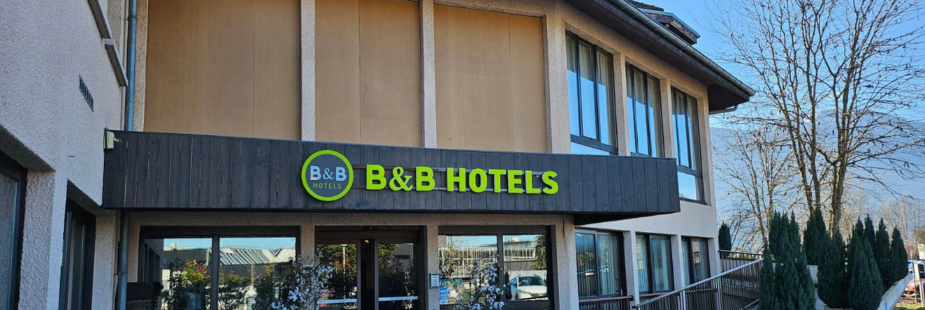 B&B HOTEL Saint-Pierre-en-Faucigny Bonneville, 圣皮埃尔昂福西尼 — 照片 1