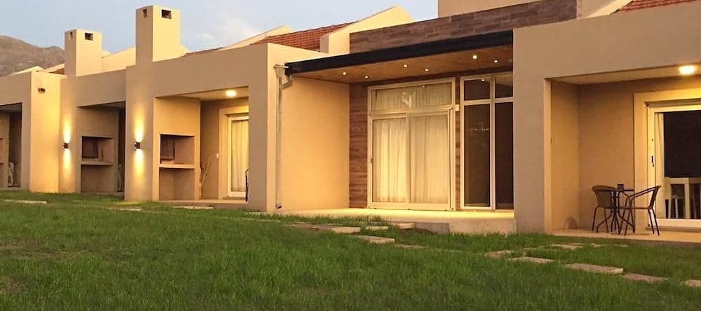 Parque Los Nogales Apart Hotel, 圣路易斯 — 照片 1