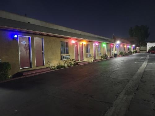 Deluxe Motel, Los Angeles Area, Доуни — фото 1