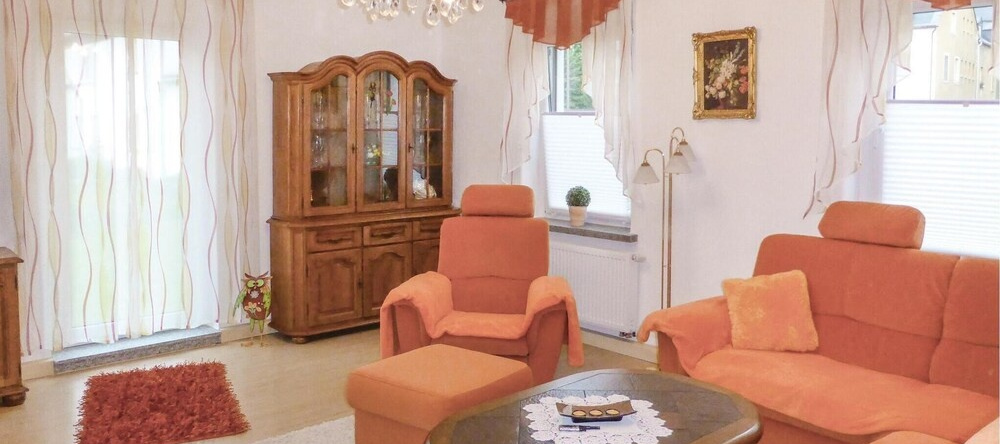 Amazing Apartment In Gelenau With 2 Bedrooms And Wifi, Геленау — фото 1
